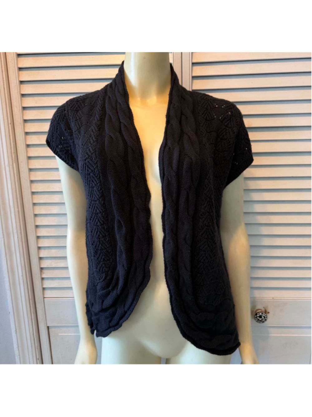 Women's So Black Cable Knit Short Sleeve Cardigan XL